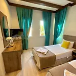 Hotel Guenes Boutique - 3*