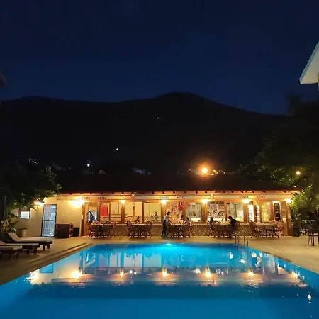 Güneş Boutique - Hotel 3*