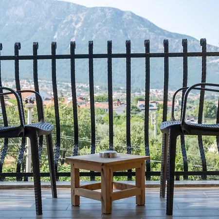 Guenes Boutique - Oludeniz フェティエ