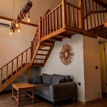 Guenes Boutique - Oludeniz ホテル 3*