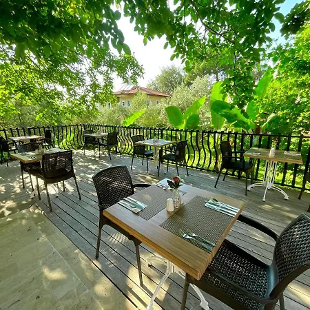 Guenes Boutique - Oludeniz Hotel