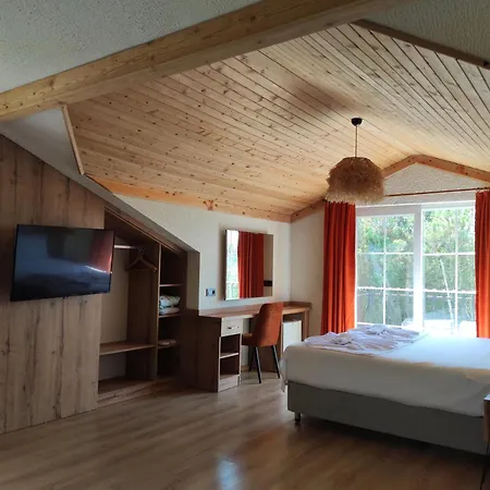 Guenes Boutique - Oludeniz Hotel