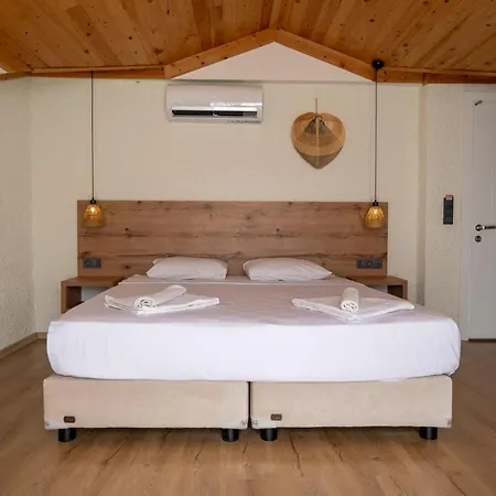 Guenes Boutique - Oludeniz 3* Fethiye