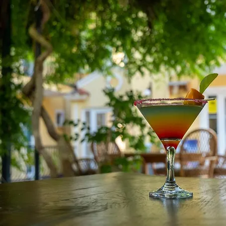 Guenes Boutique - Oludeniz Hotell 3*