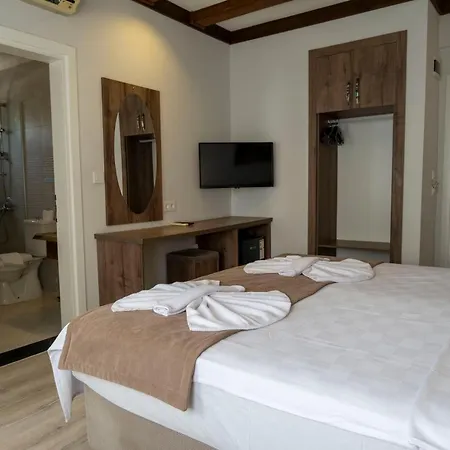 Guenes Boutique - Oludeniz 3* פאטהיה