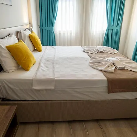 Guenes Boutique - Oludeniz 3* פאטהיה