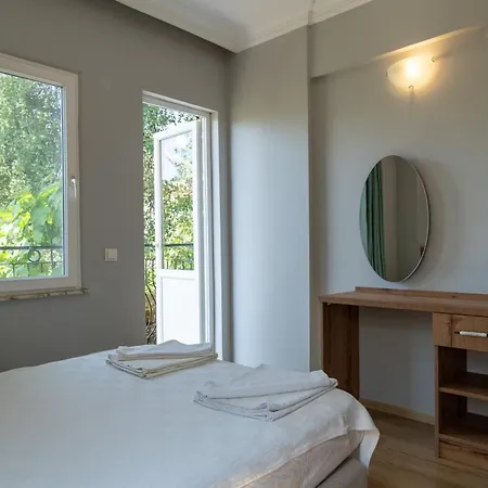 Güneş Boutique -
